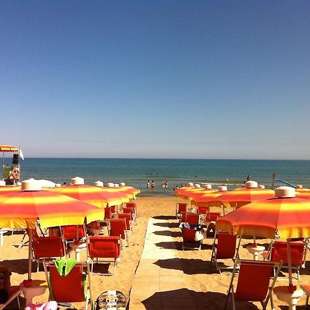 Residence Village Lido Del Gargano Роді-Гарганіко Екстер'єр фото